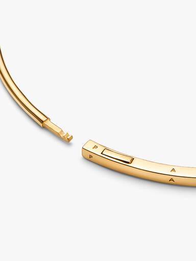 Pandora Signature I-D bangle