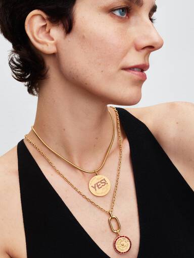 Pat McGrath The Beauty Mantra Oversized Medallion