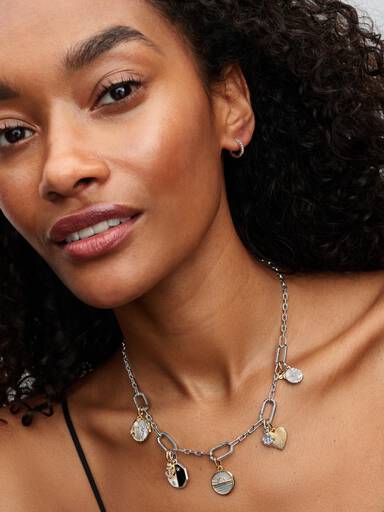 Five Links Chain Necklace