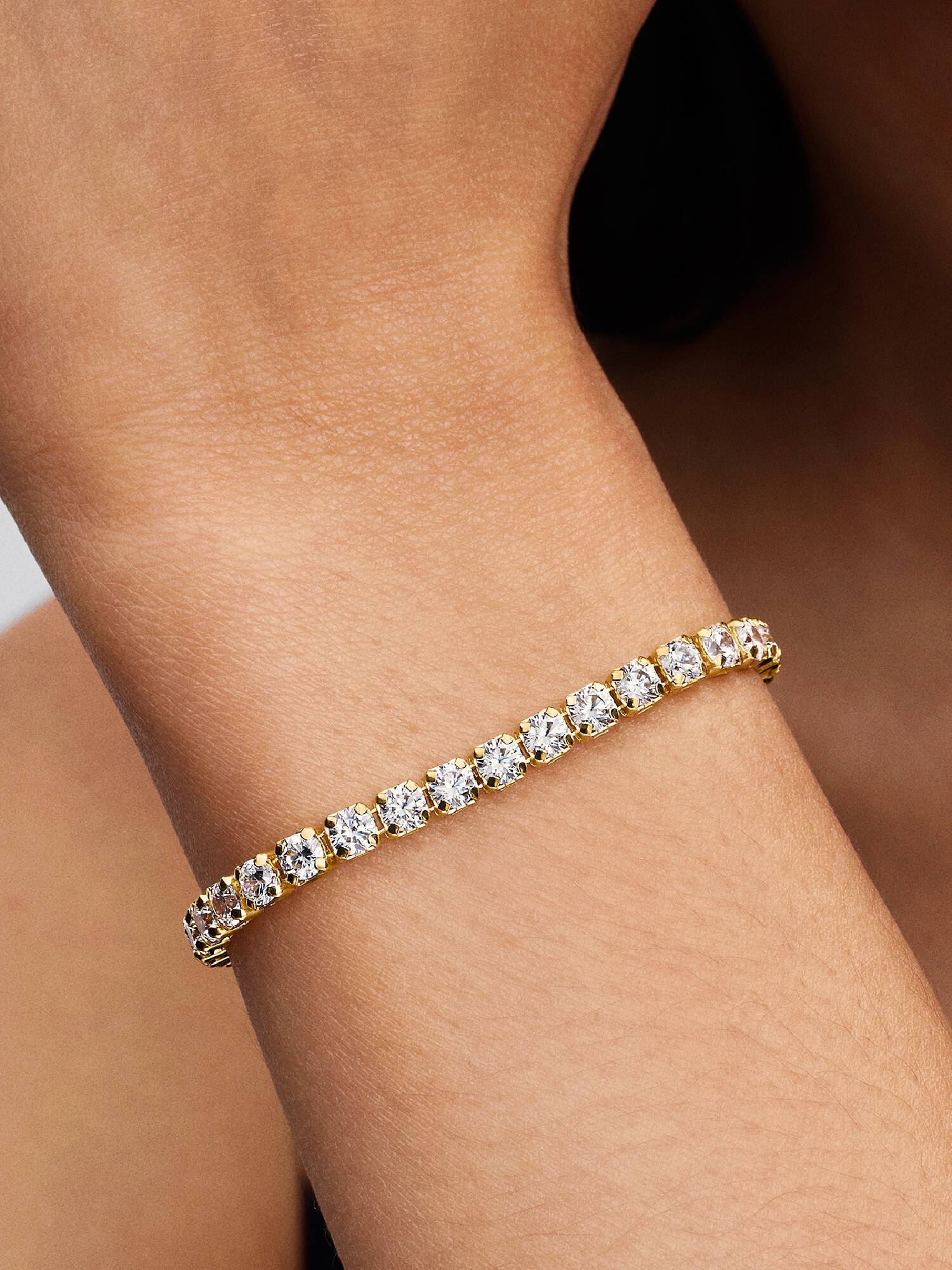 Sparkling Bold Tennis Bracelet