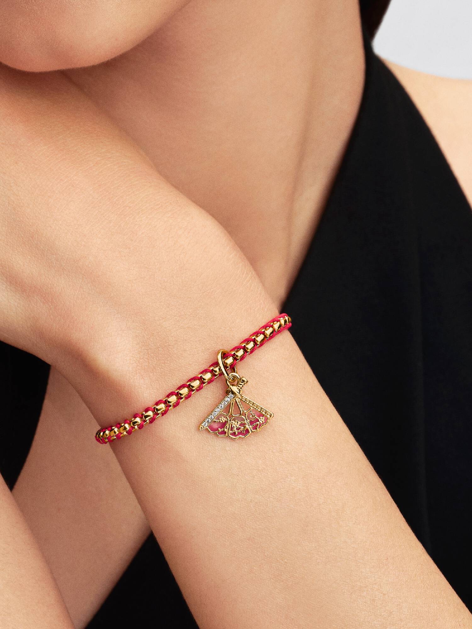 Disney Mulan Fan Dangle Charm 