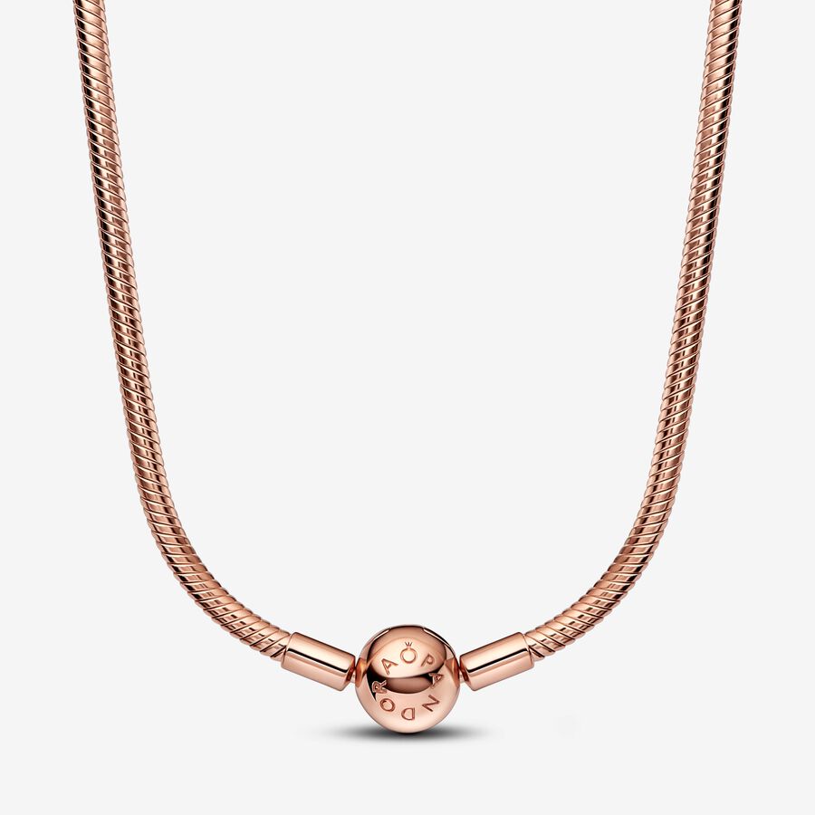 chain pendant necklace