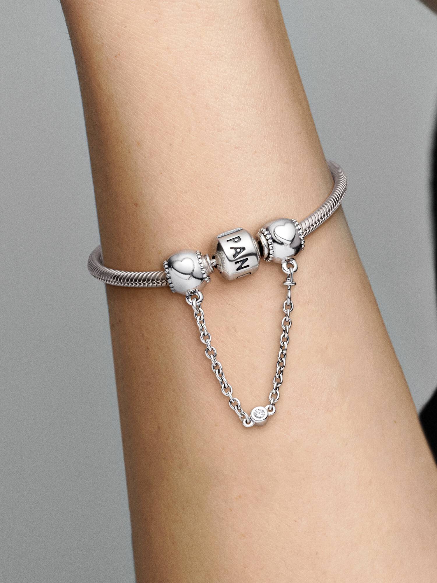 Embossed Hearts Safety Chain Charm