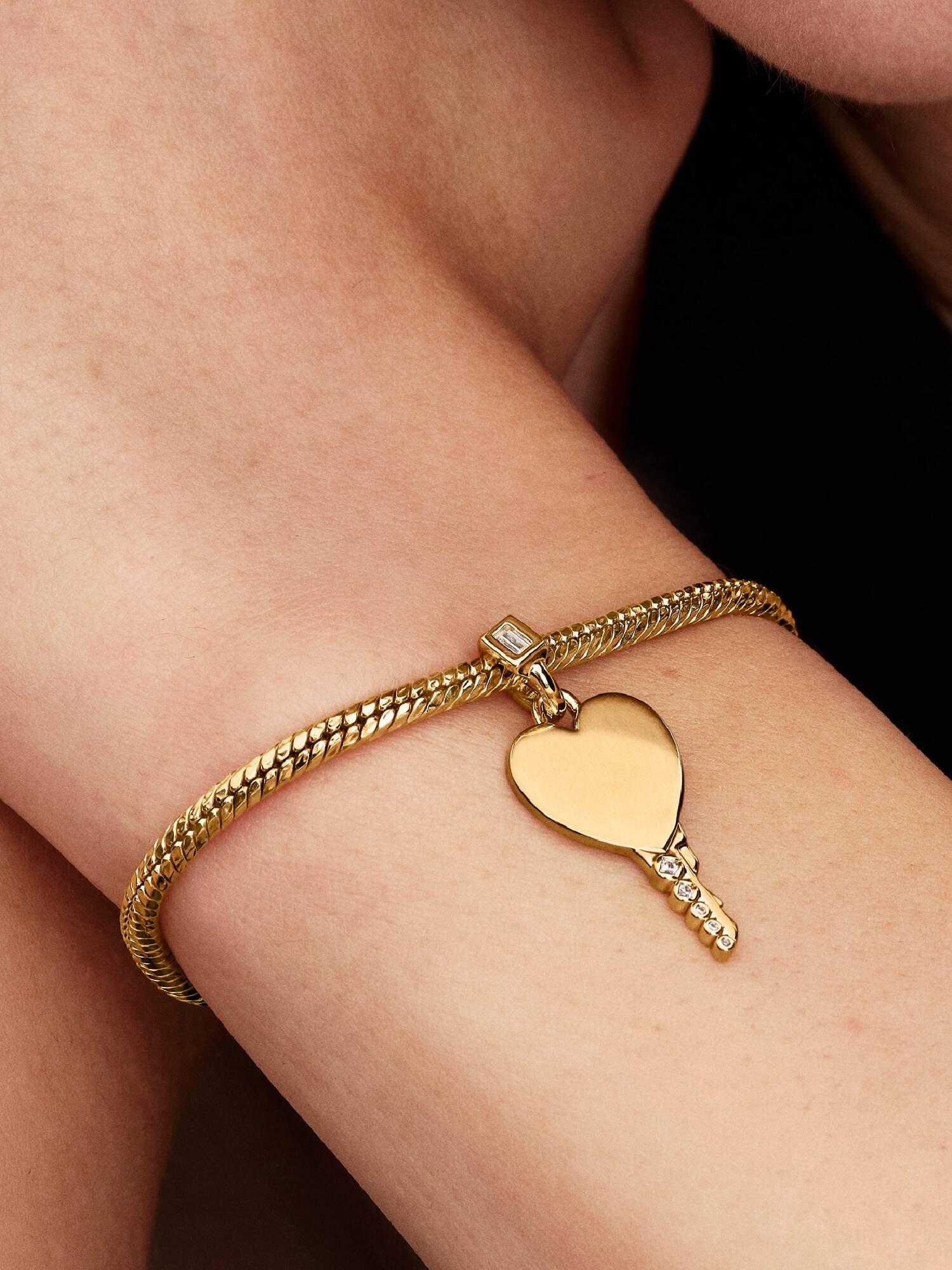 Engravable Heart Key Pendant