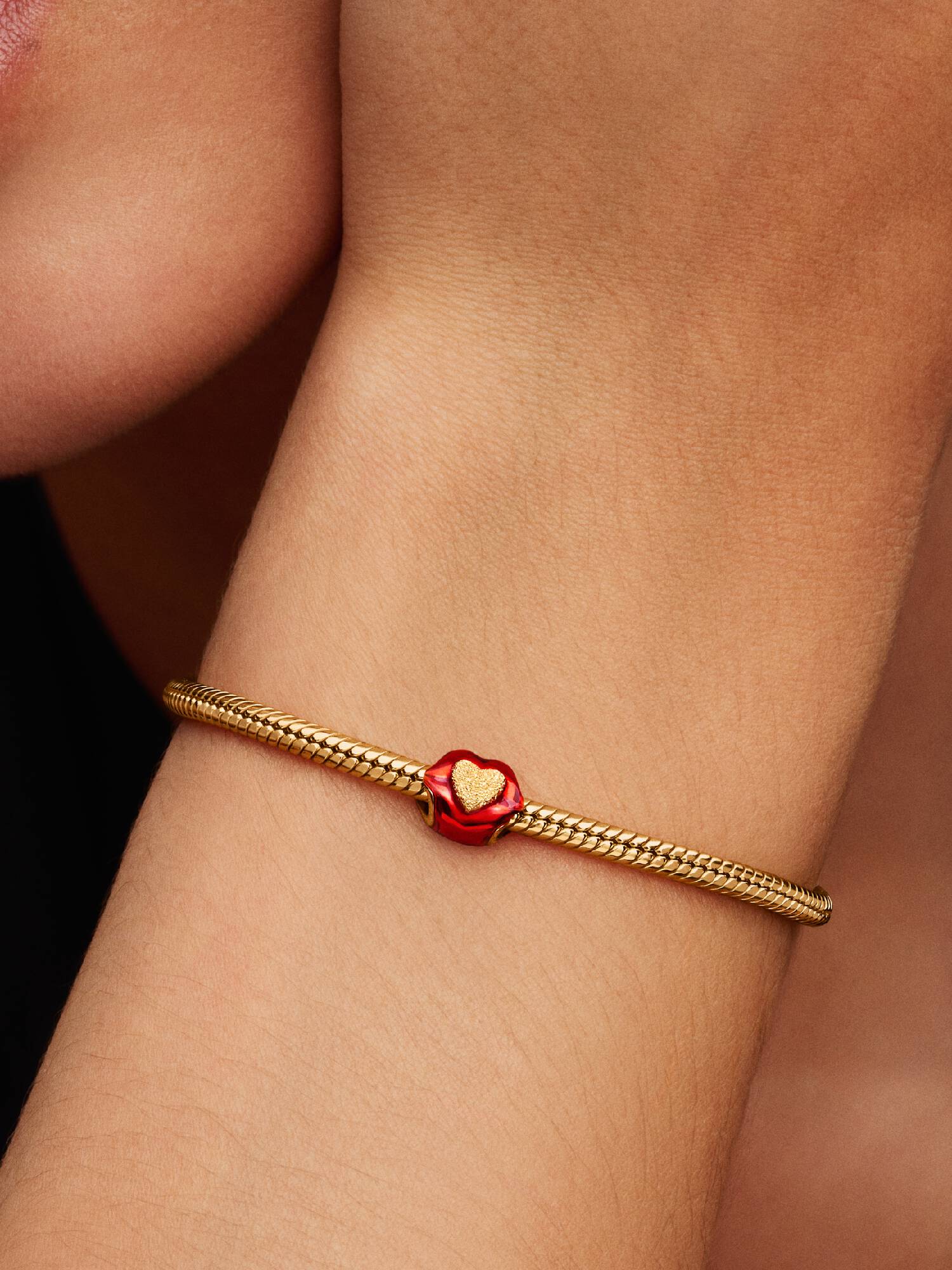 Pat McGrath The Lips of Love Mini Charm