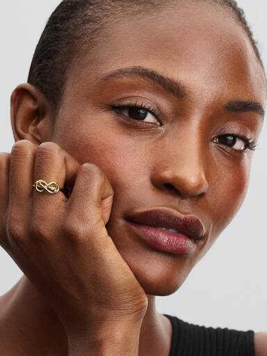 Infinity Knot Ring
