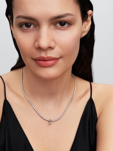 Tulip Openwork Charm