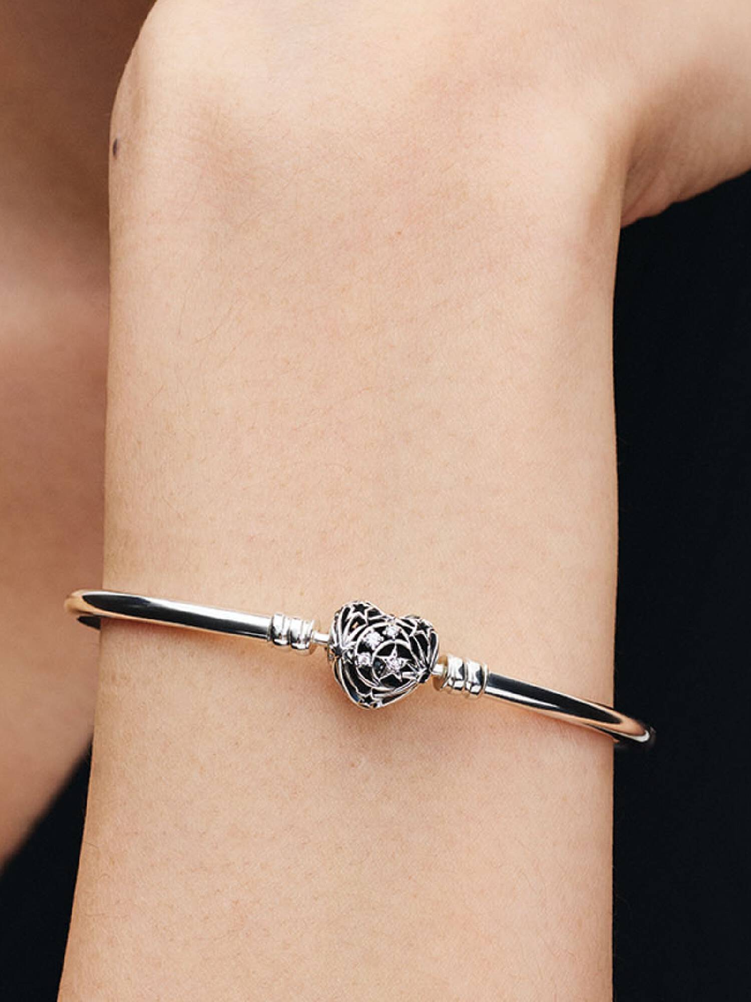 Celestial Heart Clasp Bangle
