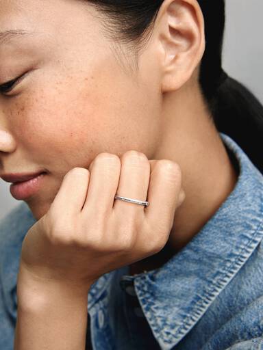 Simple Sparkling Band Ring