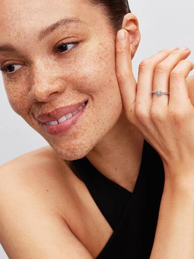 Sparkling Stella Pavé Ring