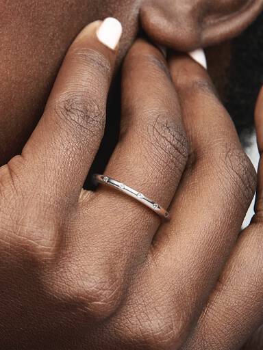 Simple Sparkling Band Ring