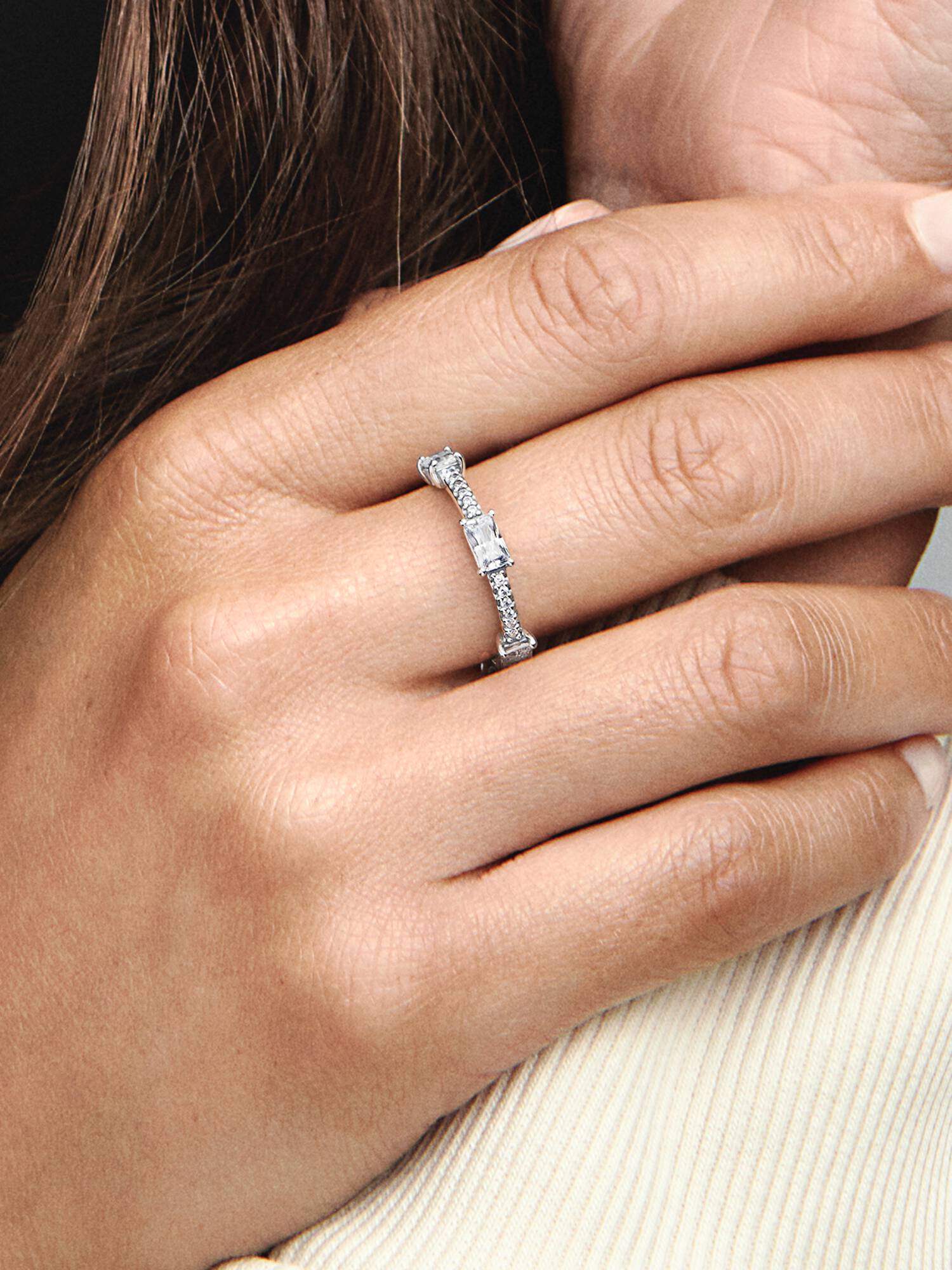 Rectangular Bars Sparkling Pavé Ring