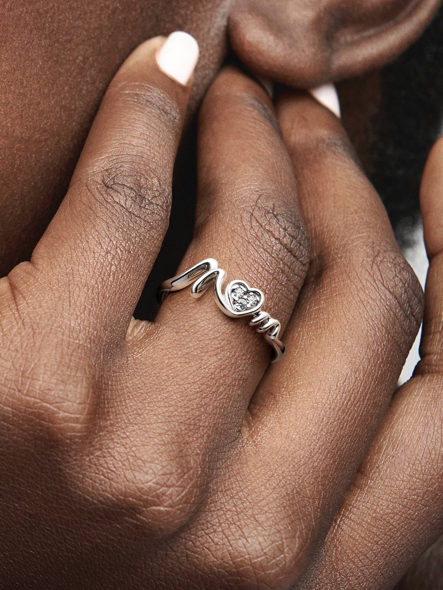 Mum Pavé Heart Ring