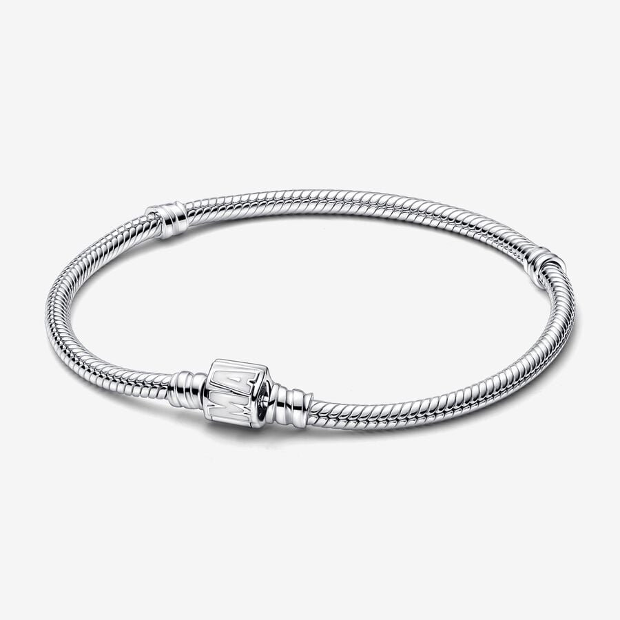 Pandora Moments Marvel Logo Clasp Snake Chain Bracelet image number 0