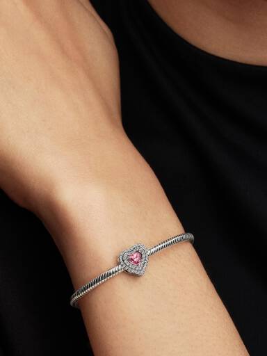Sparkling Levelled Hearts Charm