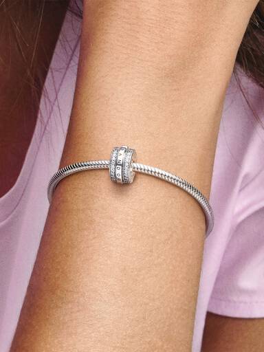 Sparkling Pavé Lines & Logo Clip Charm