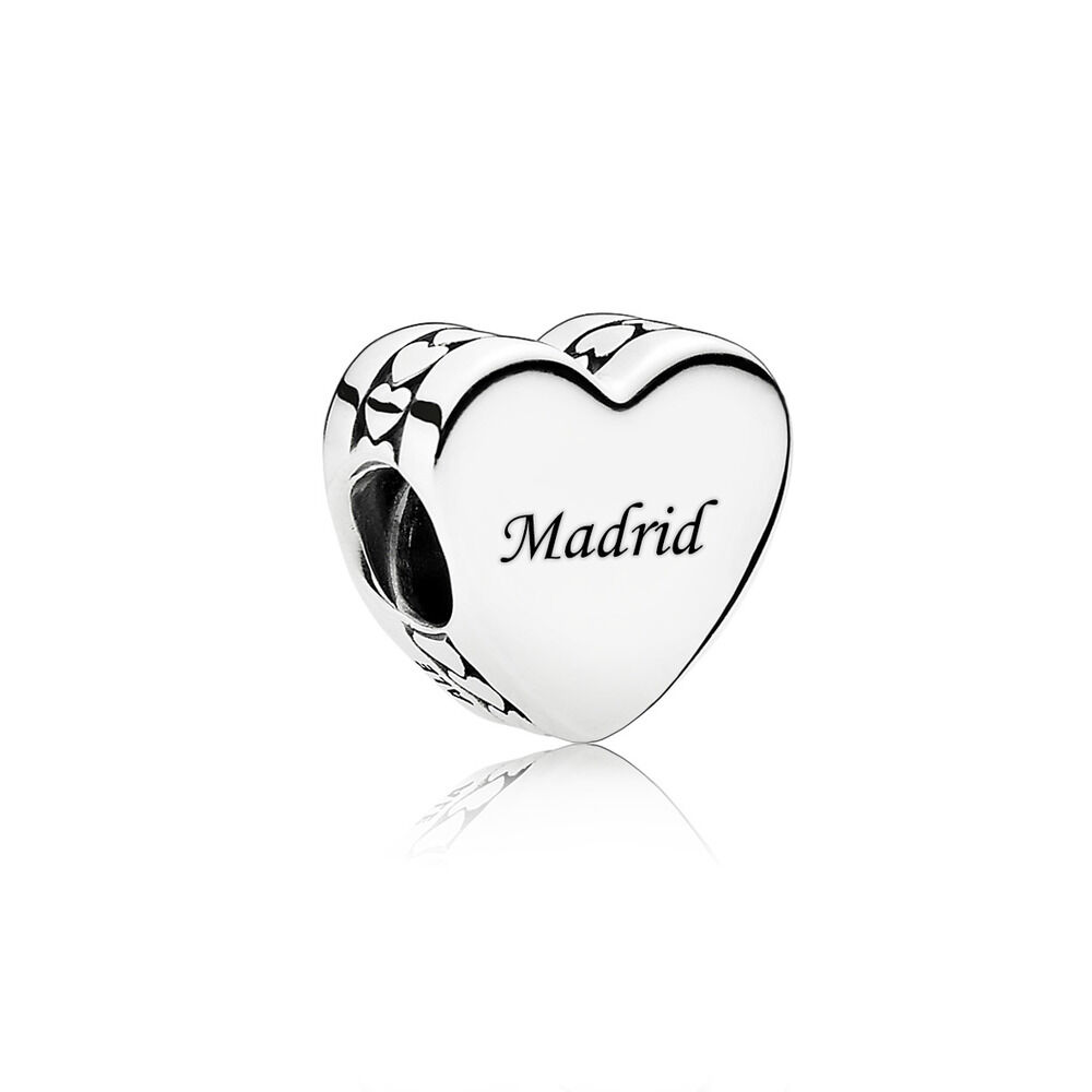 Heart Charm Engraving - Madrid